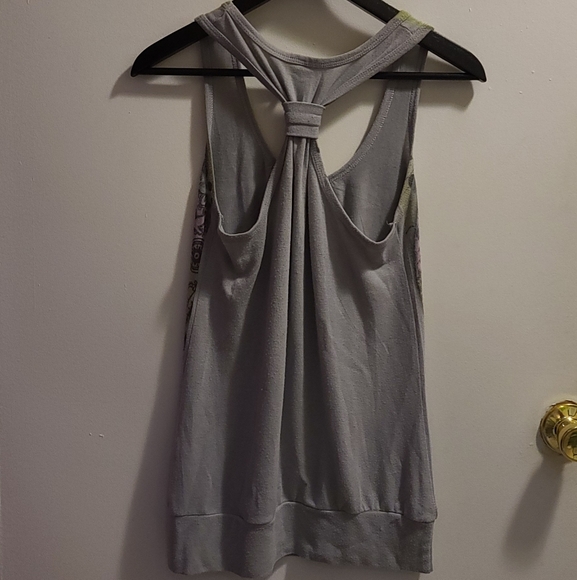🍭2/$20-Casual Rue 21 tank - Picture 4 of 11
